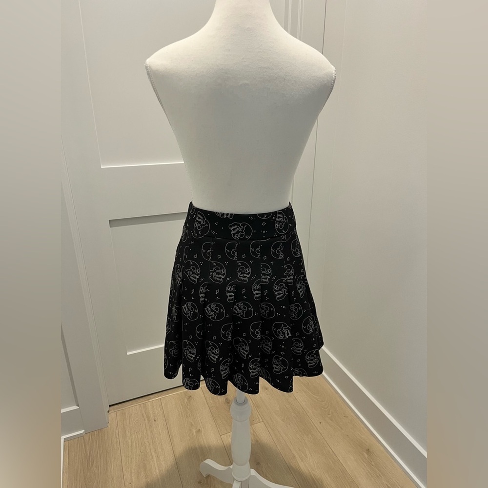BodyRage Spencer’s Skull Skater Skirt Pleated Halloween Wednesday skeleton Small - Picture 6 of 12